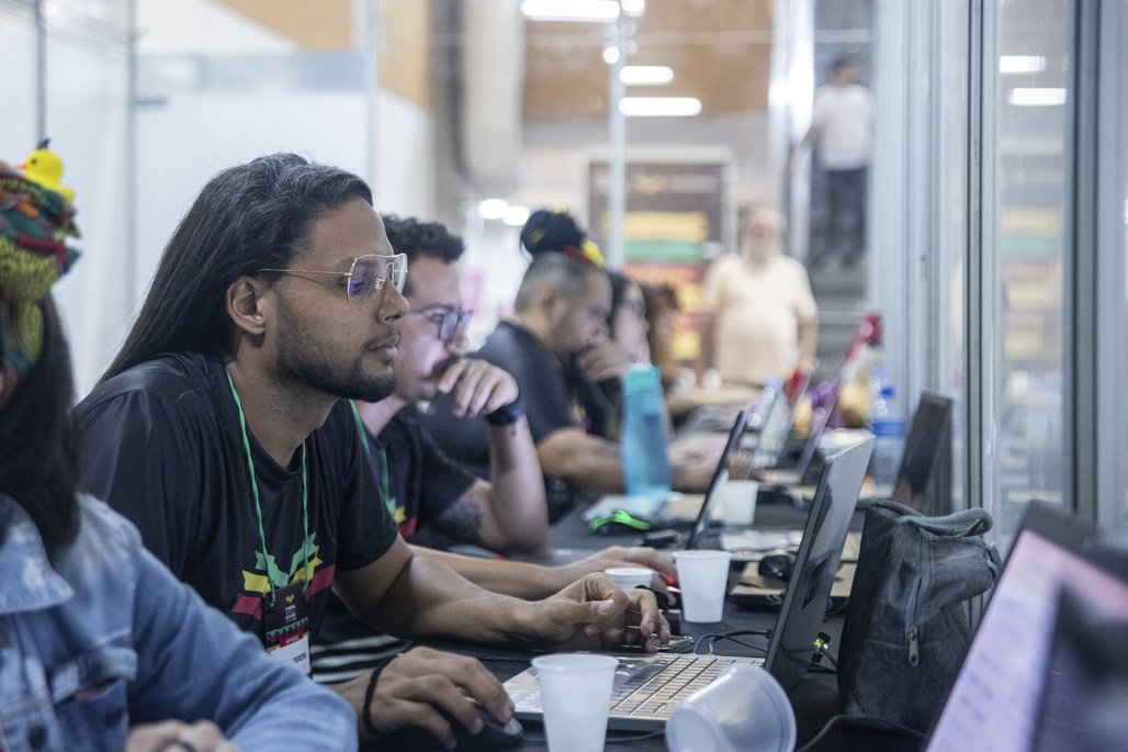 Bienal do Livro de lagoas 2025 \u002D dia 2 \u002D 01/11