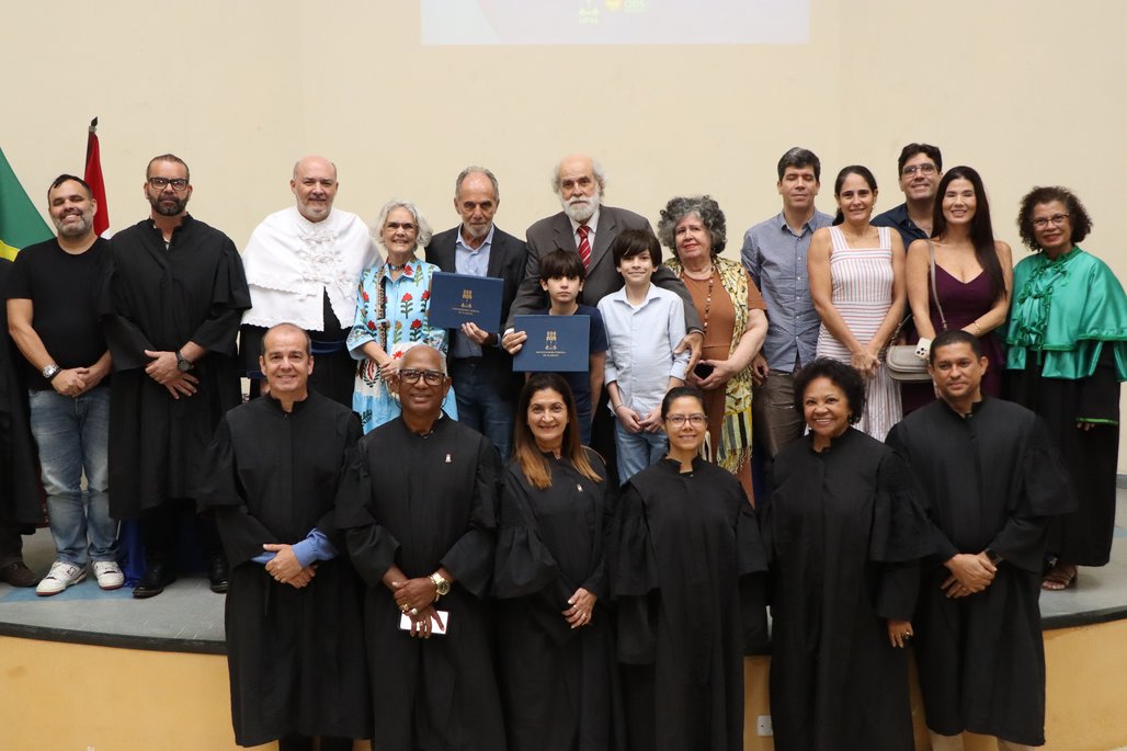 Solenidade Título Professor Emérito Instituto de Física e Química
