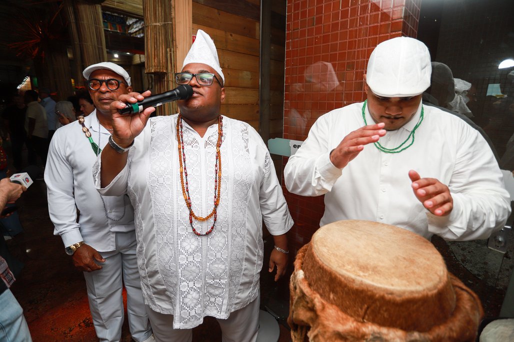 Bienal do Livro de lagoas 2025 \u002D dia 1 \u002D 31/10