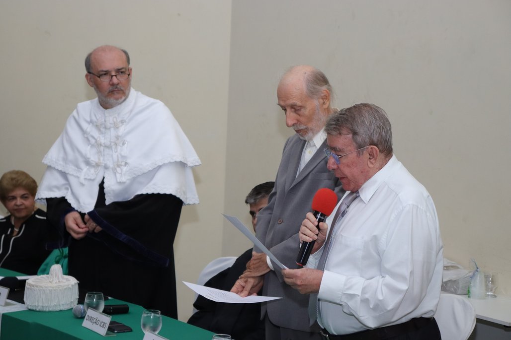 Solenidade Título Professor Emérito ICBS