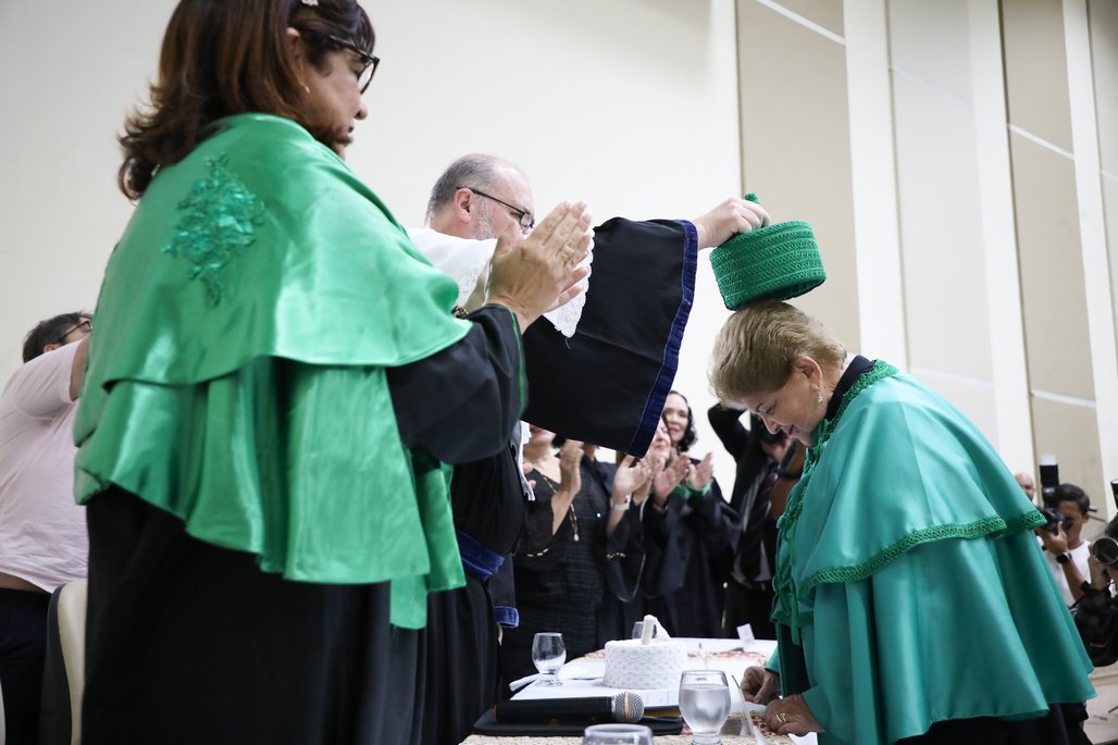 Solenidade de Honoris Causa da reitora Ana Dayse