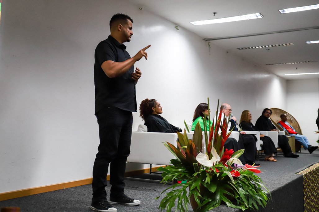 Bienal do Livro de lagoas 2025 \u002D dia 2 \u002D 01/11