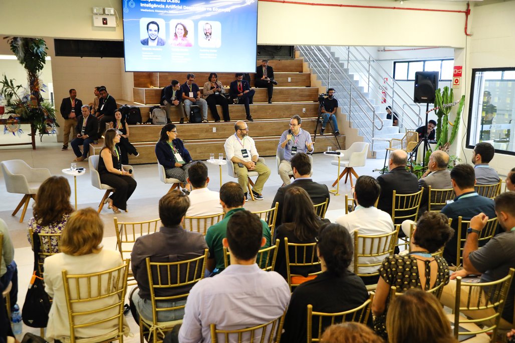 Ai.Educação/ Cátedra Unesco \u002D NEES