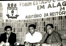 EVENTO NA REITORIA SEM IDENTIFICAÇAO