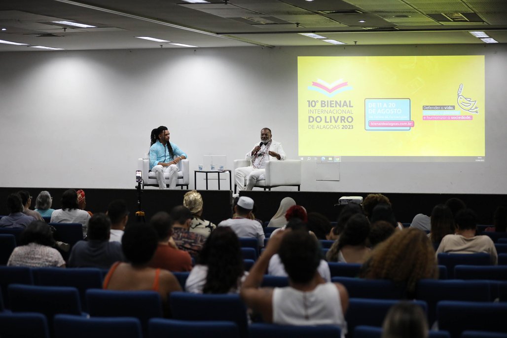 10º Bienal do Livro\u002D dia 15 de agosto