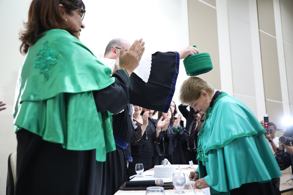Solenidade de Honoris Causa da reitora Ana Dayse