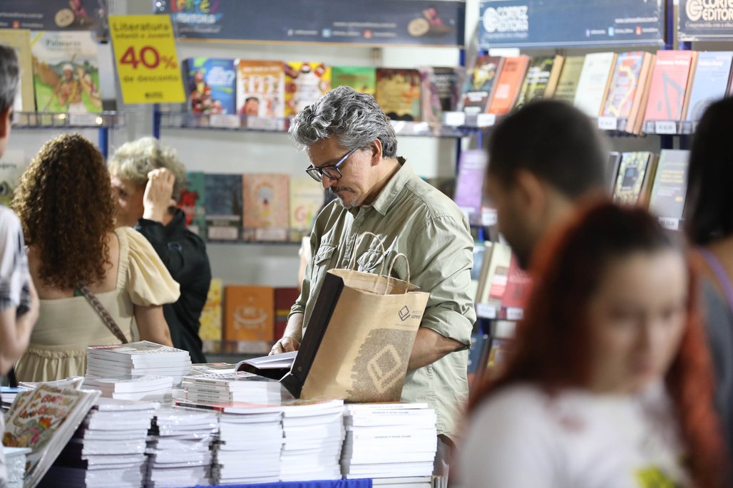10º Bienal do Livro\u002D dia 12 de agosto