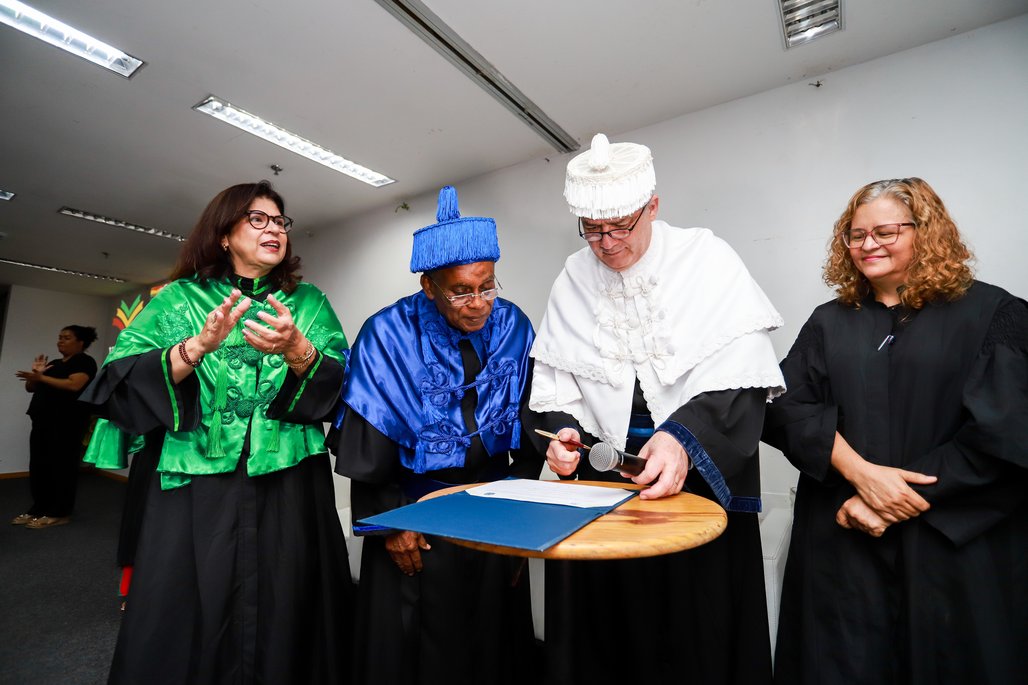 Bienal do Livro de lagoas 2025 \u002D dia 2 \u002D 01/11