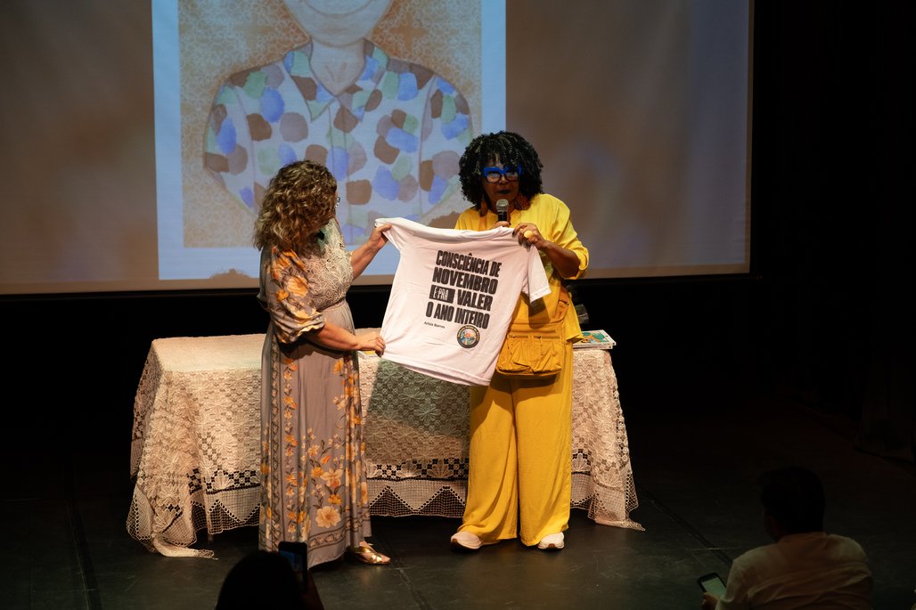 Lançamento do livro Sereias Alagoanas