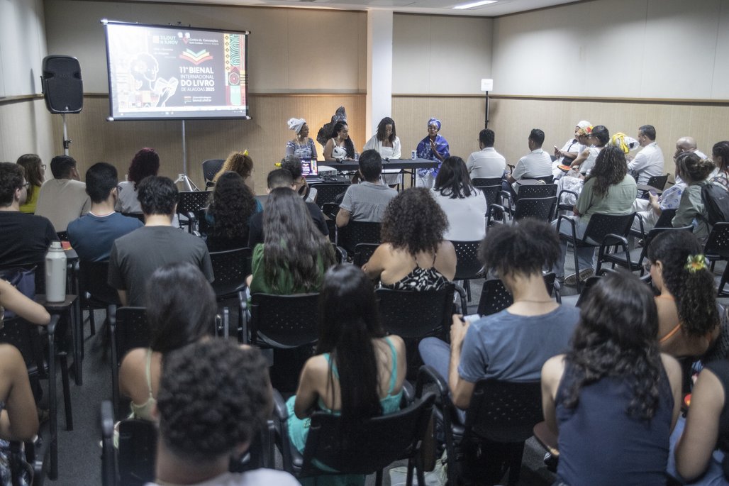 Bienal do Livro de Alagoas 2025 \u002D dia 8 \u002D 07/11