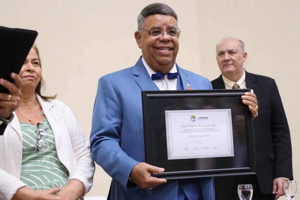 Título de Cidadão Honorário de Maceio \u002D Professor Eraldo Ferraz