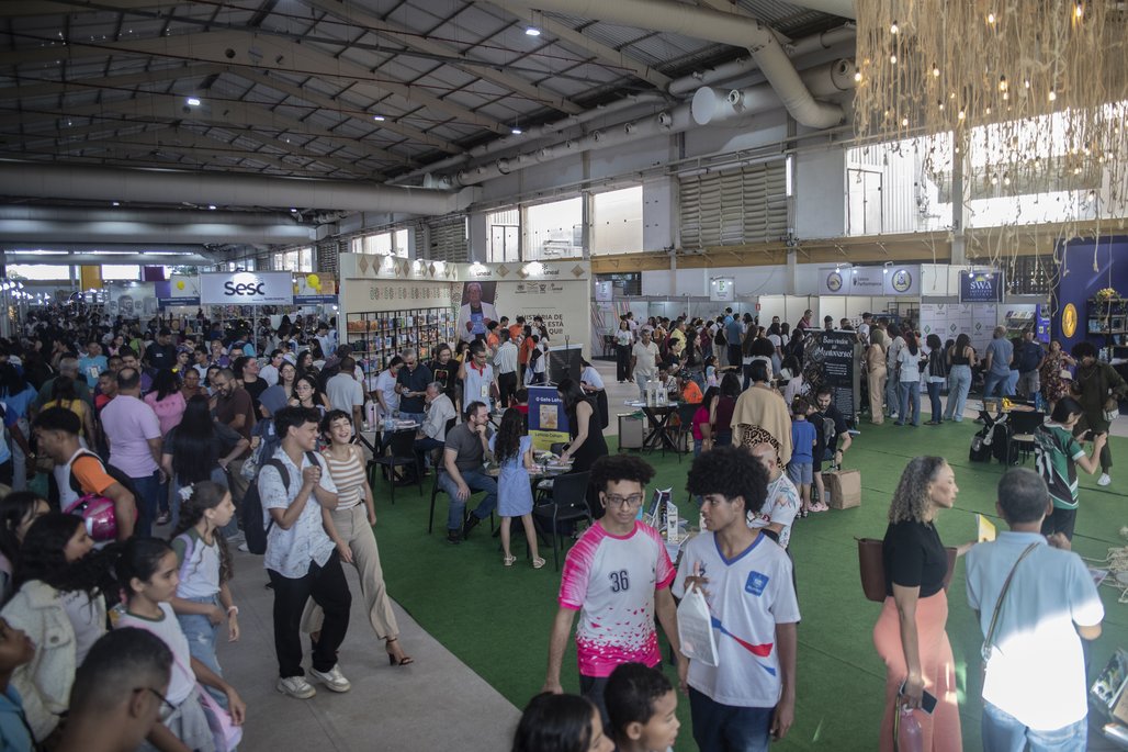 Bienal do Livro de Alagoas 2025 \u002D dia 7 \u002D 06/11