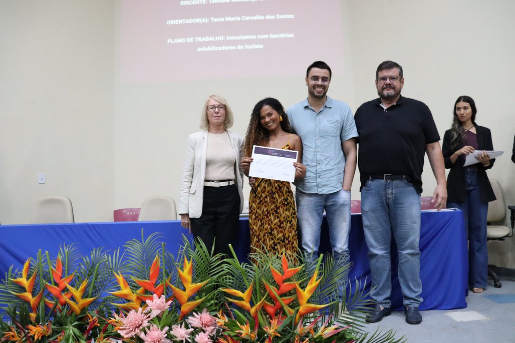 Excelência acadêmica 2025