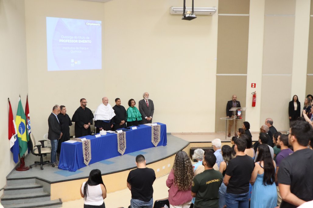 Solenidade Título Professor Emérito Instituto de Física e Química