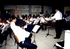 APRESENTAÇÃO CAMARA SINFÔNICA ORQUESTRA