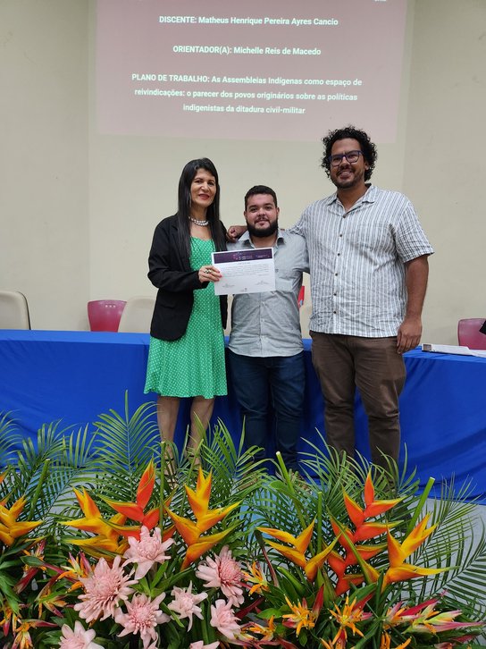 Excelência acadêmica 2025