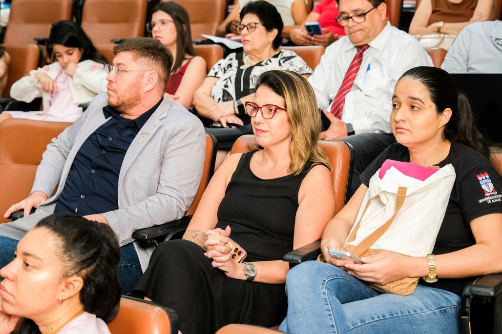 Ufal sedia diplomação de novos afiliados da Academia Brasileira de Ciências