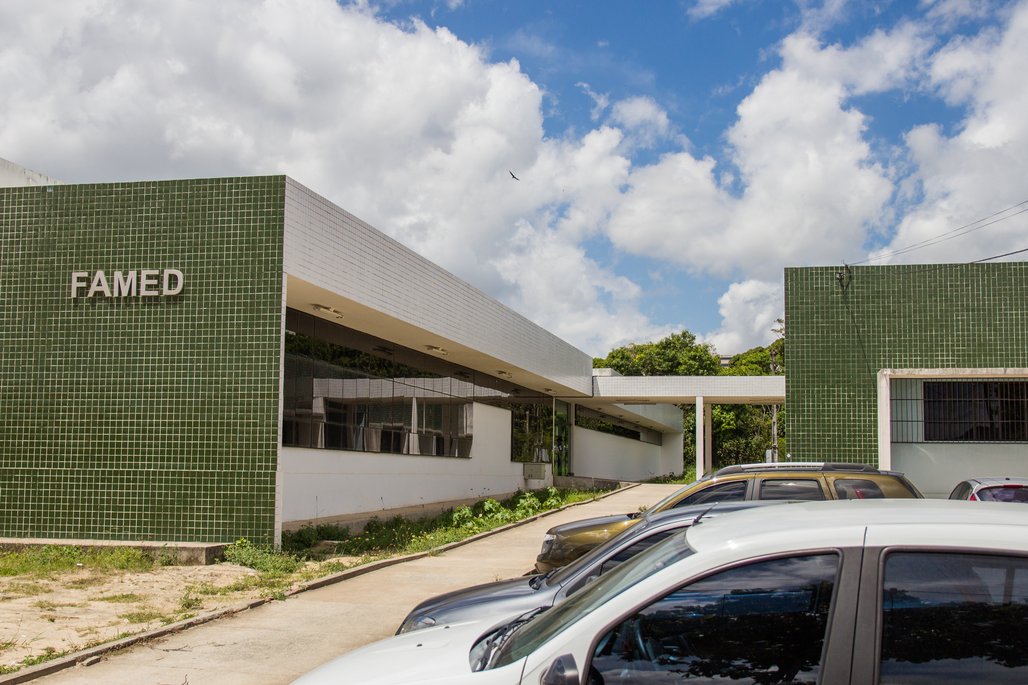 Campus A C Simões