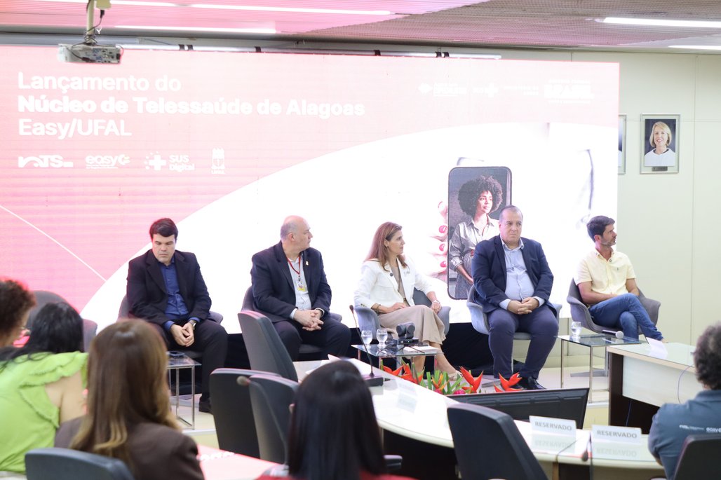 Lançamento Núcleo de Teleatendimento \u002D Easy