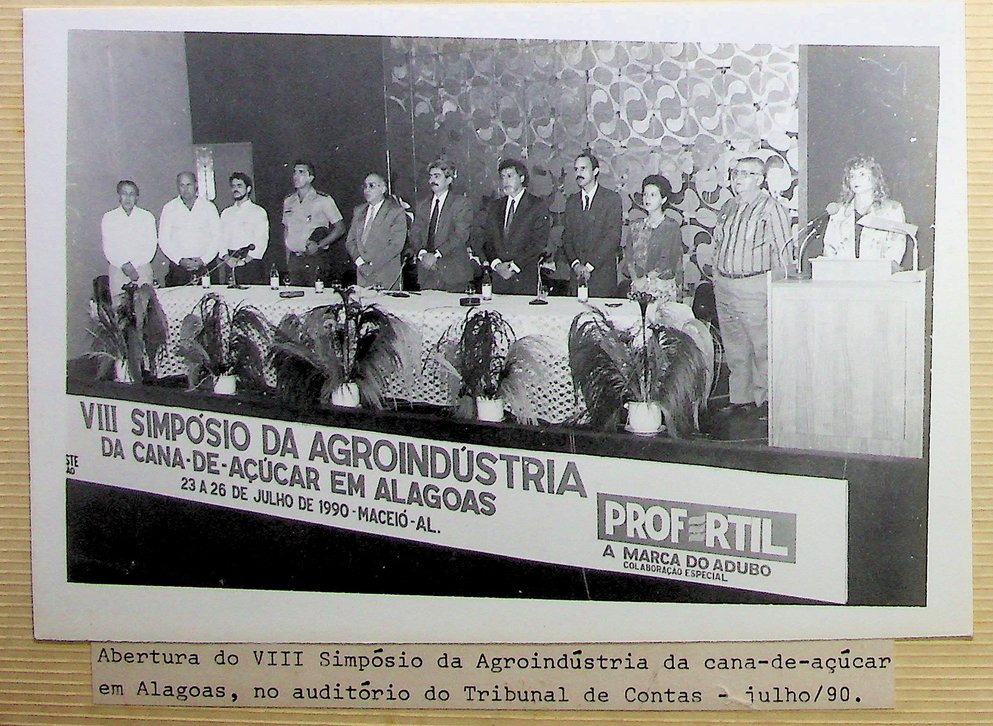 1AF49.1 \u002D 710.1 \u002D COLETÂNEA DE FOTOS \u002D EVENTOS DE \u002D REITORA DELZA GITAÍ