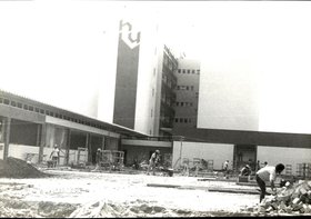 PRÉDIO DO HOSPITAL UNIVERSITÁRIO EM FASE DE CONCLUSÃO