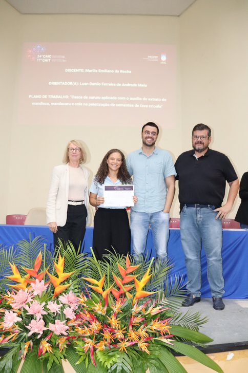 Excelência acadêmica 2025