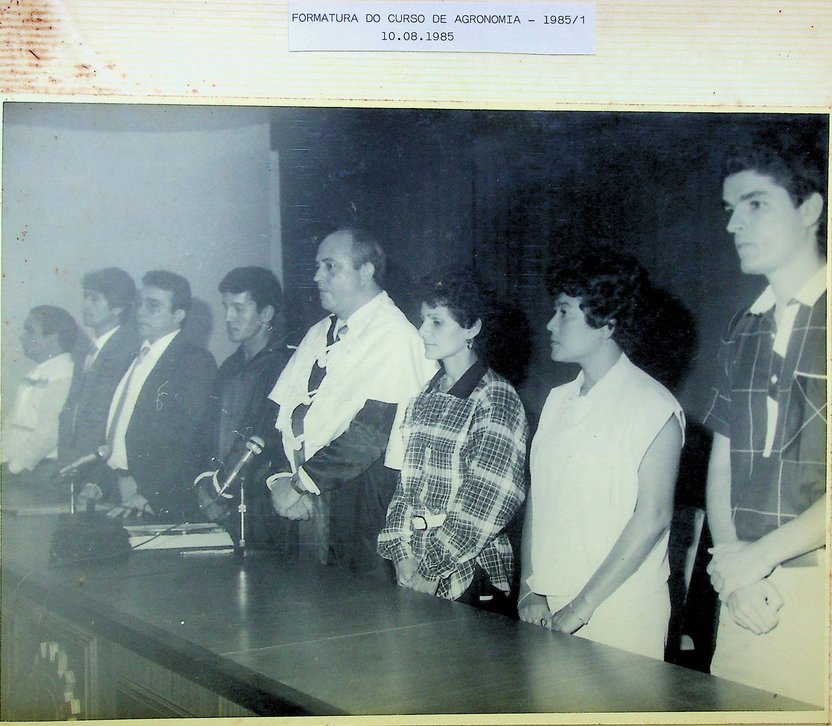 15AF49.15 \u002D 710.1 \u002D ÁLBUM VERMELHO RANHURA 2 \u002D SOLENIDADES \u002D REITOR FERNANDO GAMA