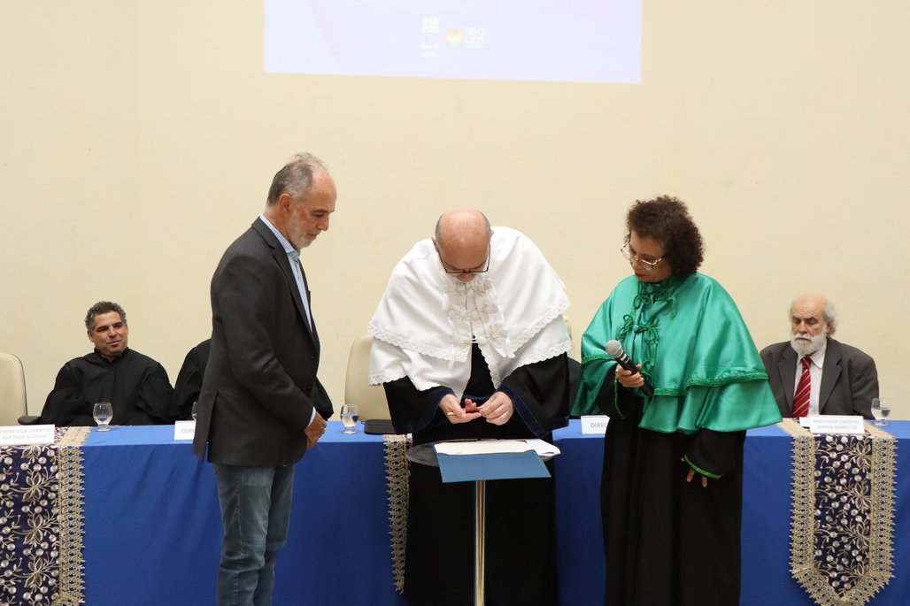 Solenidade Título Professor Emérito Instituto de Física e Química