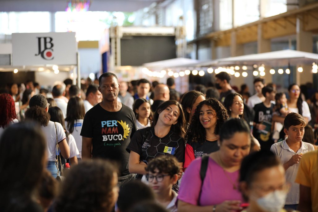 10º Bienal do Livro\u002D dia 15 de agosto