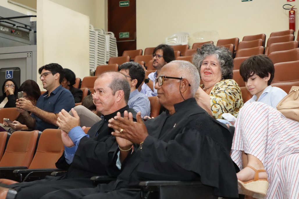 Solenidade Título Professor Emérito Instituto de Física e Química