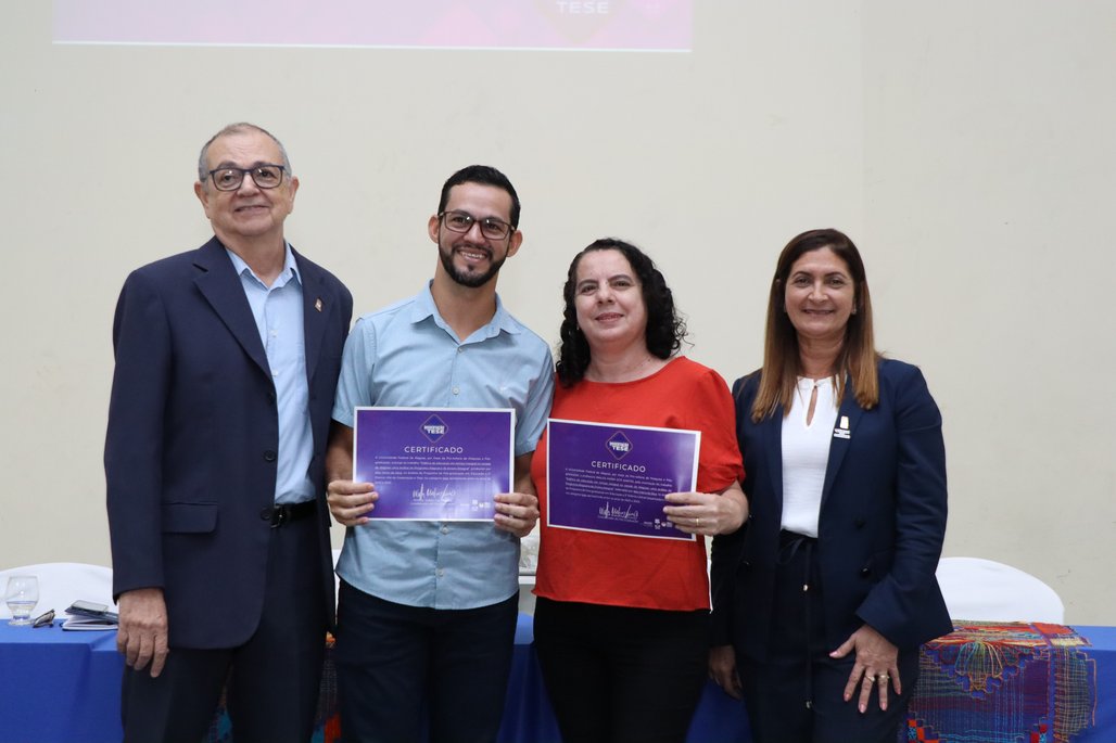 2º Prêmio Dissertação e Teses