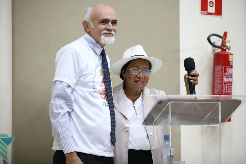 25 anos Curso Farmácia