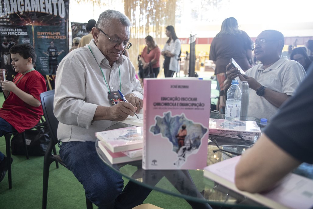 Bienal do Livro de Alagoas 2025 \u002D dia 7 \u002D 06/11