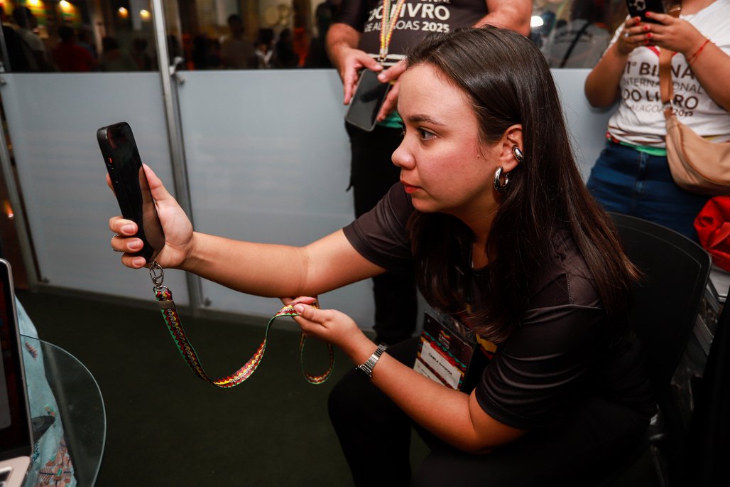 Bienal do Livro de lagoas 2025 \u002D dia 2 \u002D 01/11