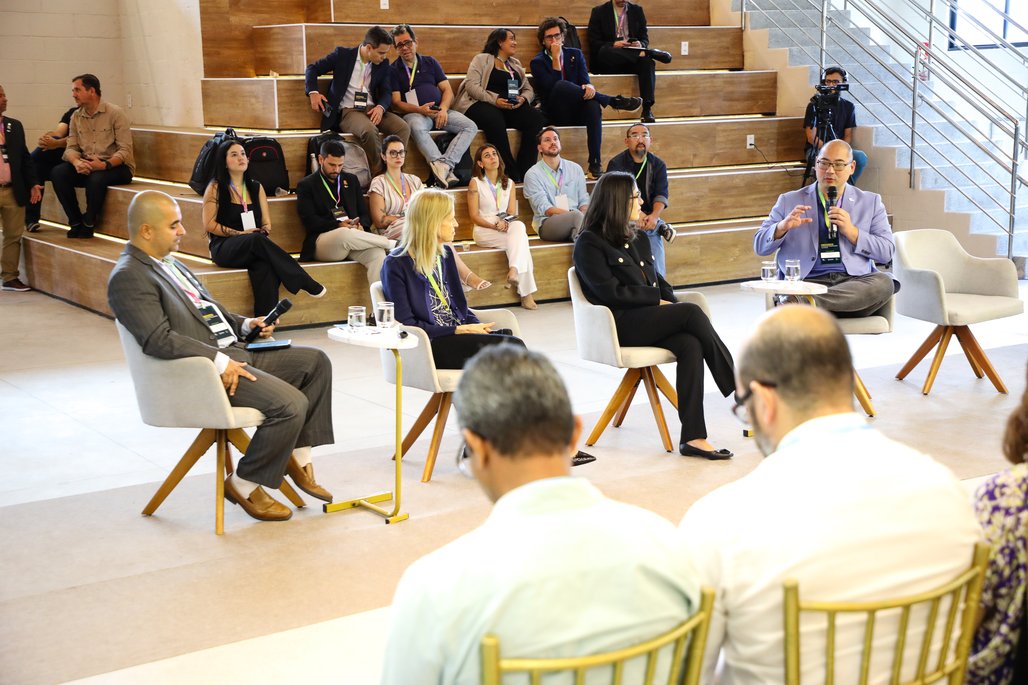 Ai.Educação/ Cátedra Unesco \u002D NEES