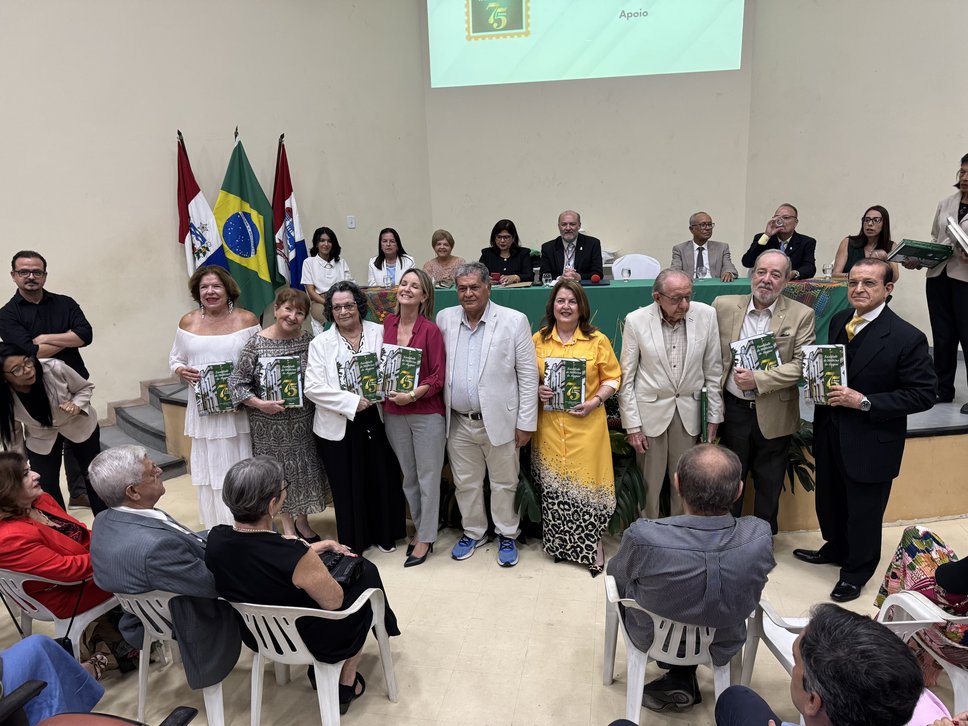 75 anos Famed