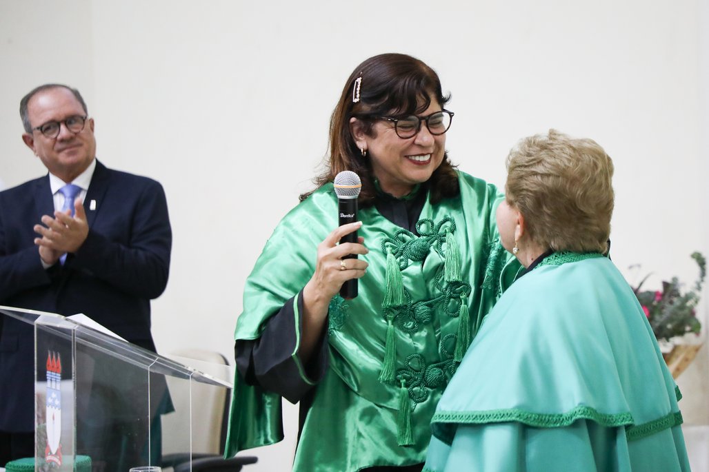 Solenidade de Honoris Causa da reitora Ana Dayse