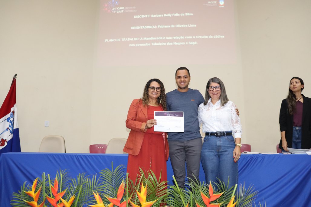 Excelência acadêmica 2025