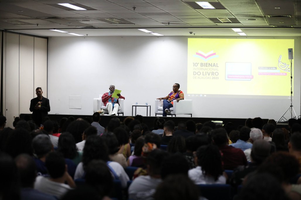 10º Bienal do Livro\u002D dia 17 de agosto
