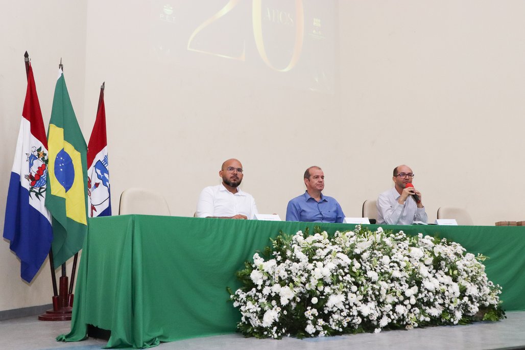 20 anos Engenharia Ambiental e Sanitária