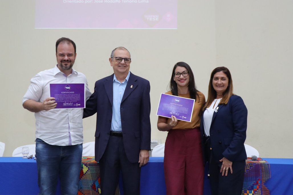 2º Prêmio Dissertação e Teses