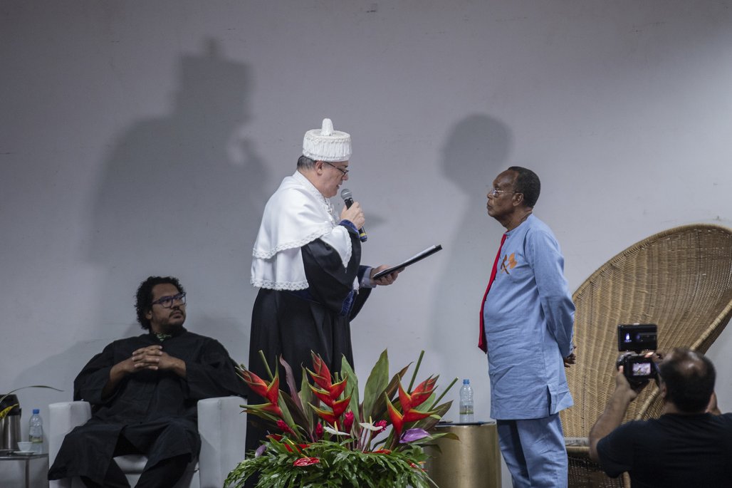 Bienal do Livro de lagoas 2025 \u002D dia 2 \u002D 01/11