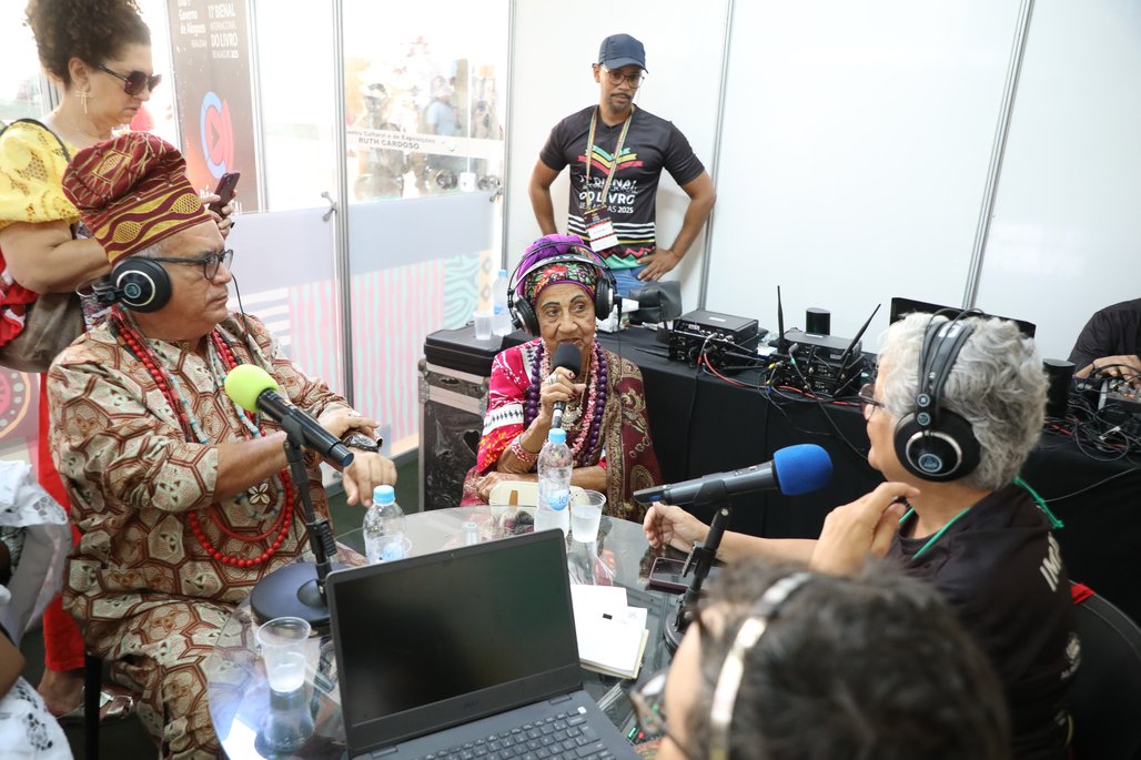 Bienal do Livro de Alagoas 2025 \u002D dia 3 \u002D 02/11